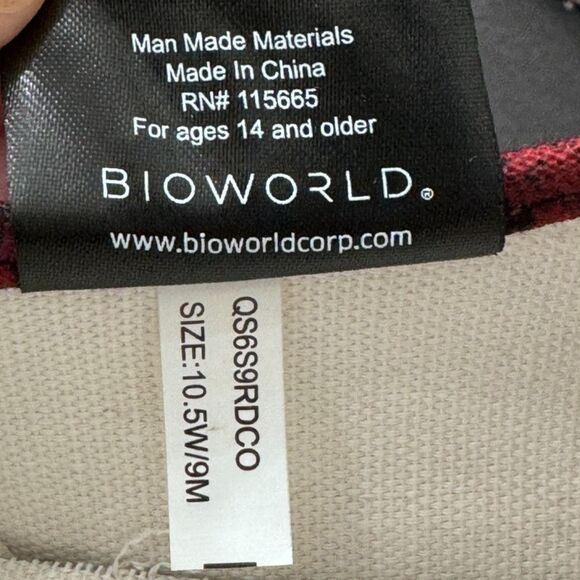 Women's or Mens Unisex The Flash 10.5 W / 9 M Red Canvas Classic Sneakers DC - Picture 6 of 8